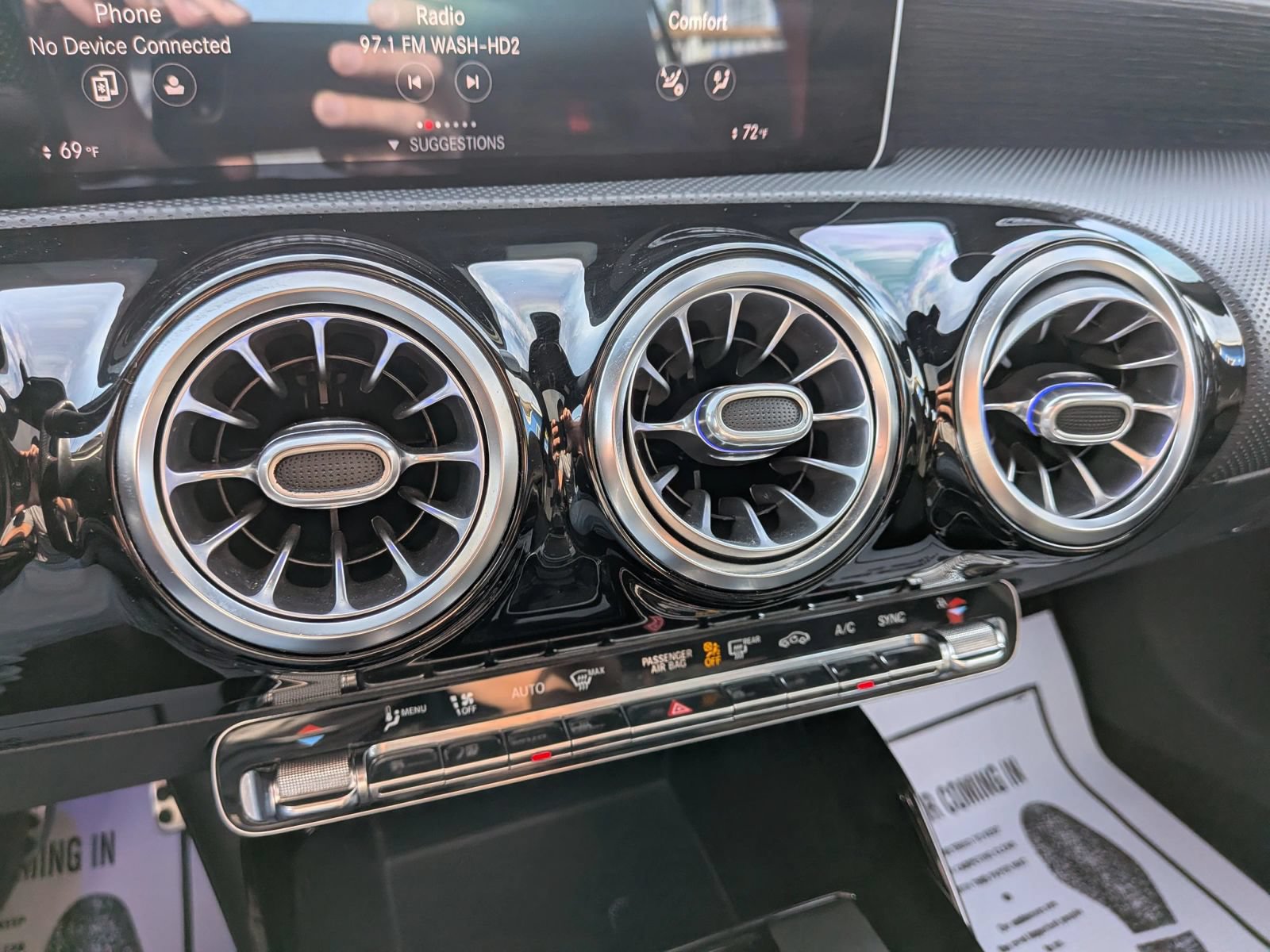 Used 2020 Mercedes-Benz CLA 35 AMG 4MATIC image 63