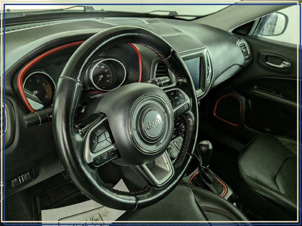 Used 2020 Jeep Compass Trailhawk w/ Leather Interior Group AWD/4WD image 20