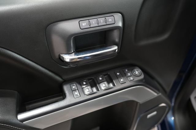 Used 2015 Chevrolet Silverado 1500 LTZ Z71 w/ LTZ Plus Package image 11