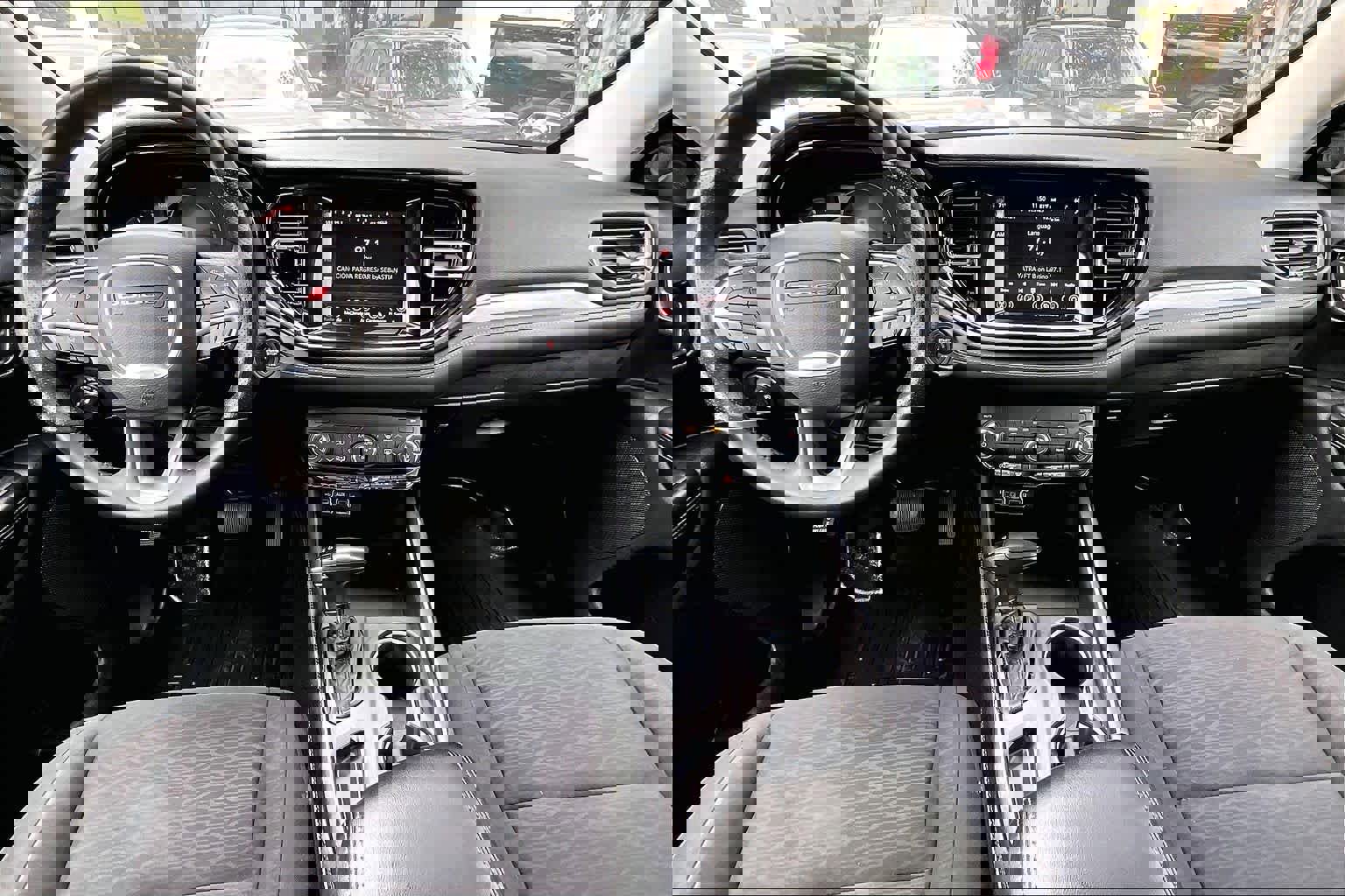 Used 2022 Dodge Durango SXT image 15