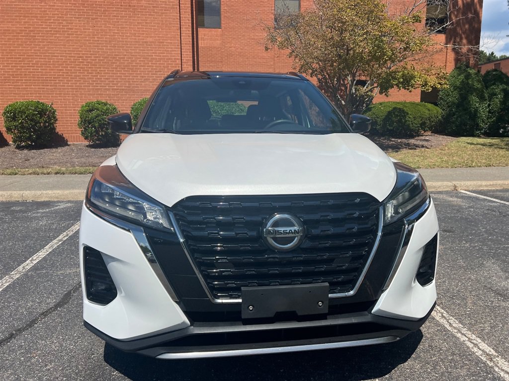 Used 2021 Nissan Kicks SR FWD image 4