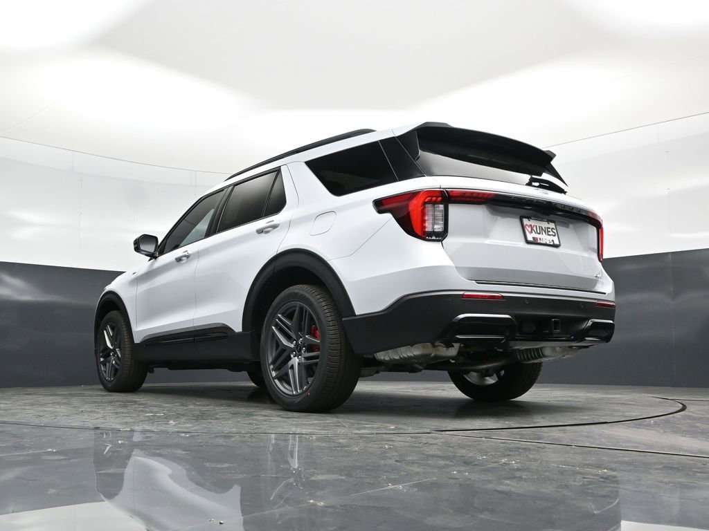 New 2026 Ford Explorer ST-Line w/ ST-Line Street Pack image 59