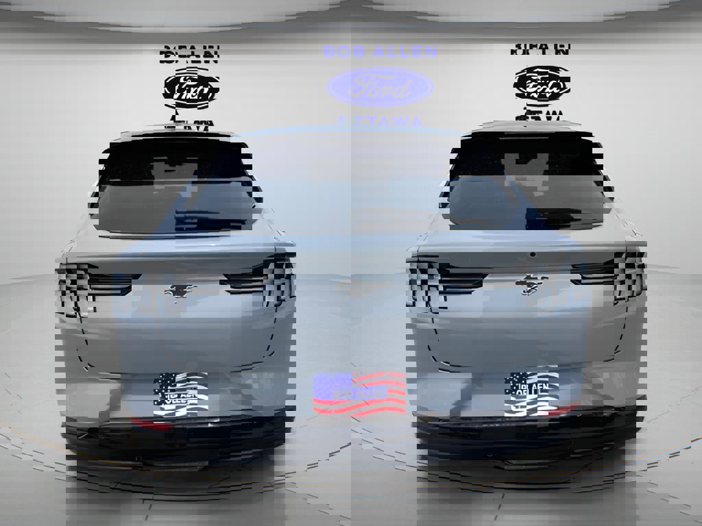 Used 2024 Ford Mustang Mach-E Premium image 4