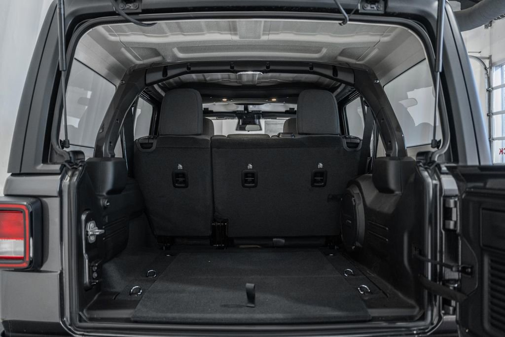 New 2026 Jeep Wrangler Sport S image 7