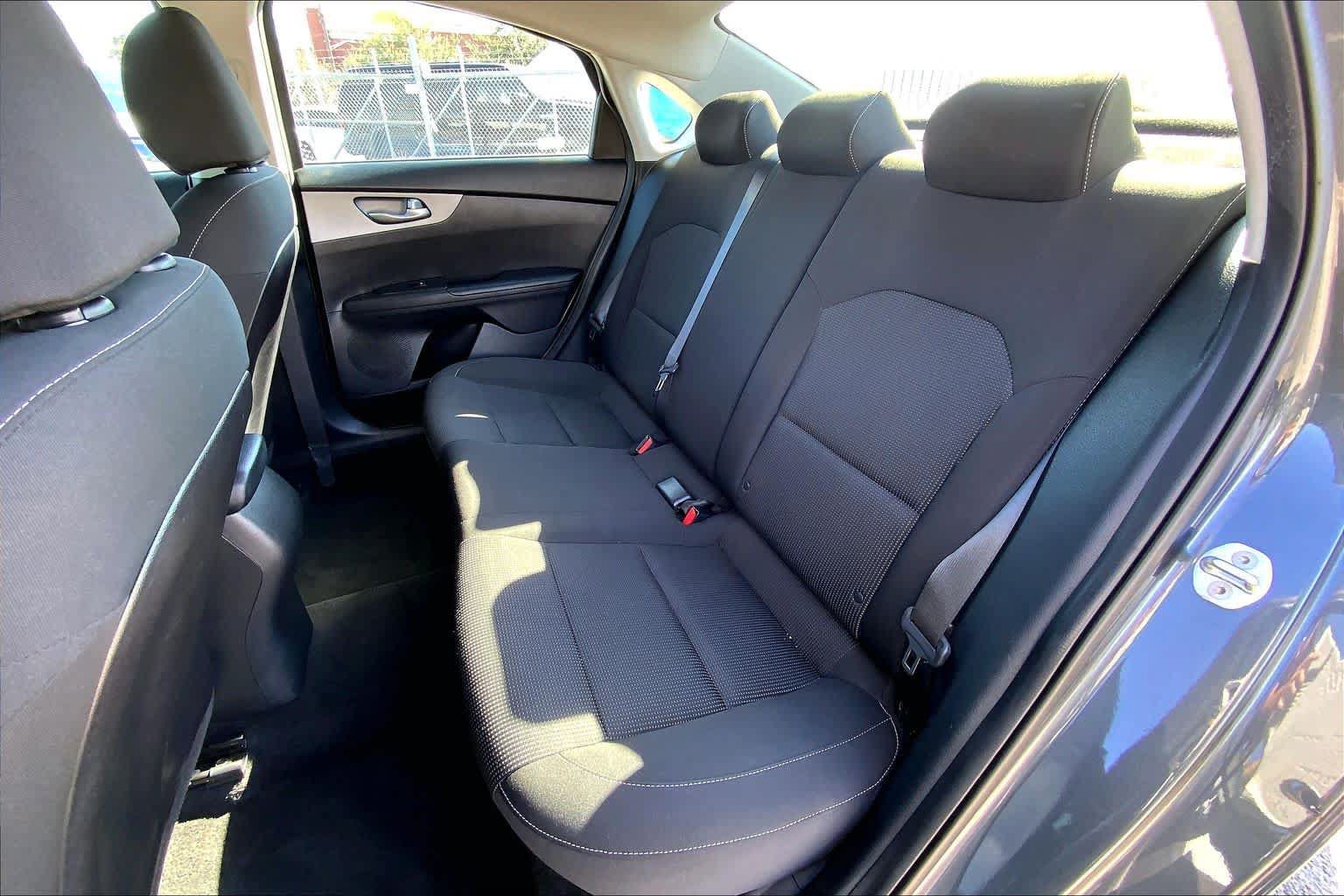 Used 2021 Kia Forte LXS FWD image 41