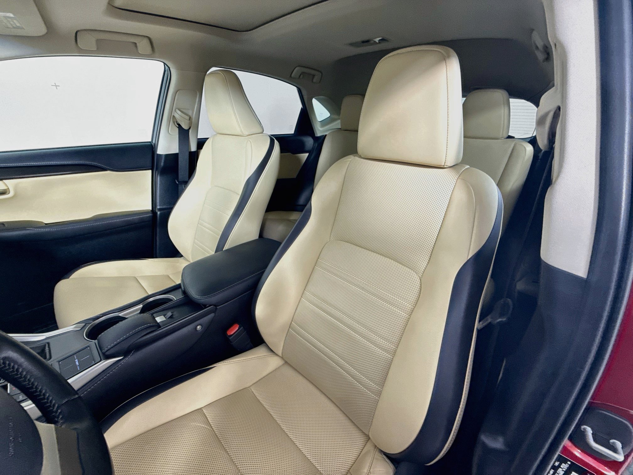Used 2016 Lexus NX 200t AWD image 11