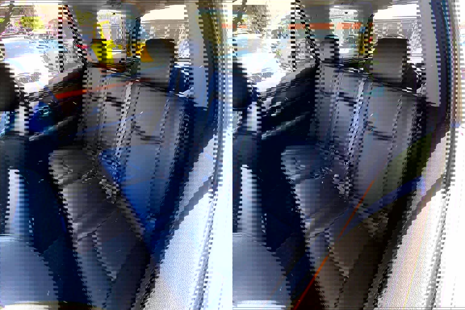 Used 2008 Cadillac SRX AWD w/ Theater Package image 18