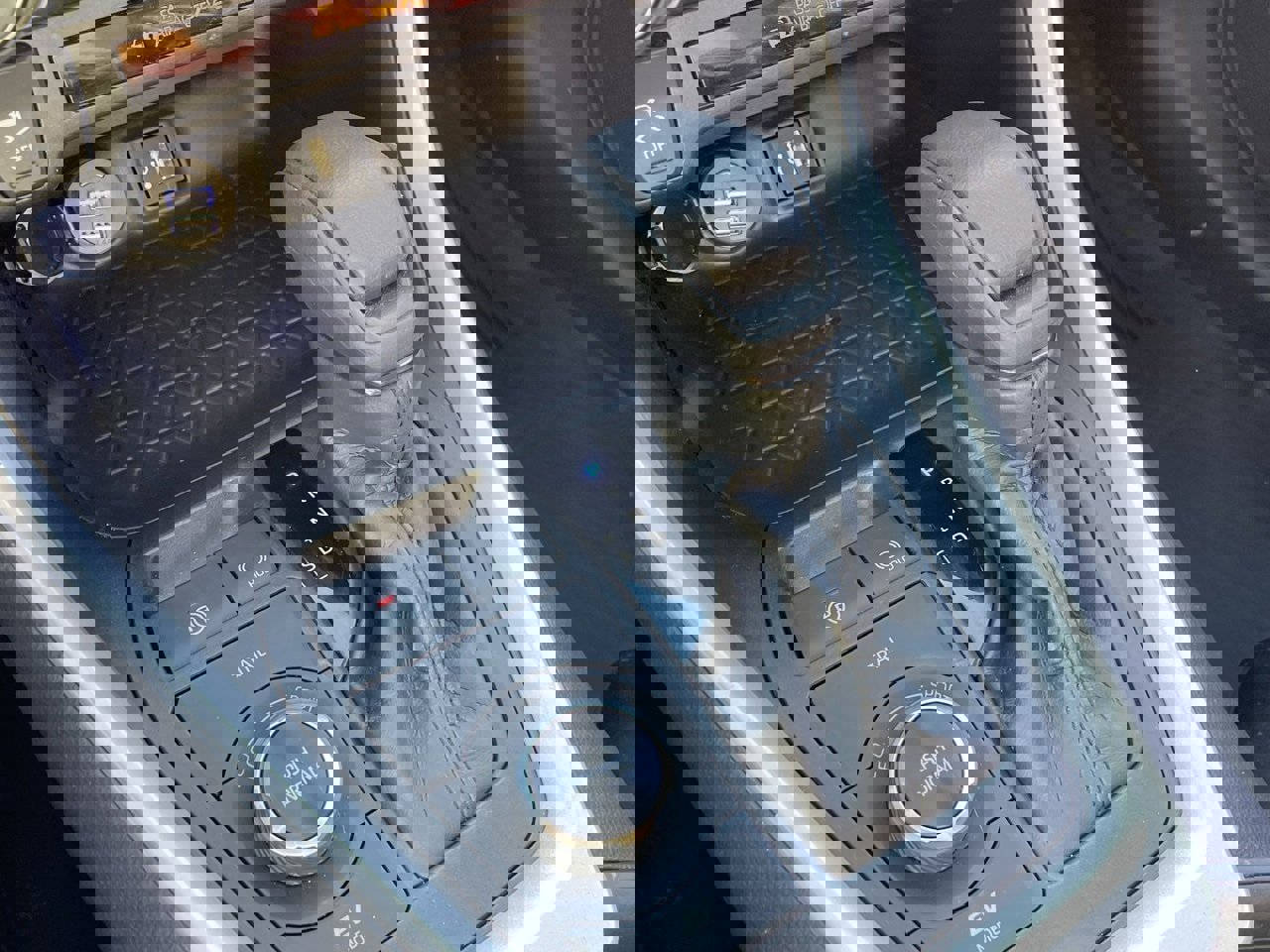 Used 2024 Toyota RAV4 LE image 5