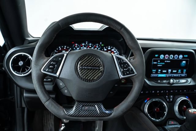 Used 2017 Chevrolet Camaro ZL1 image 26