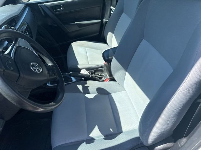 Used 2015 Toyota Corolla L FWD image 28