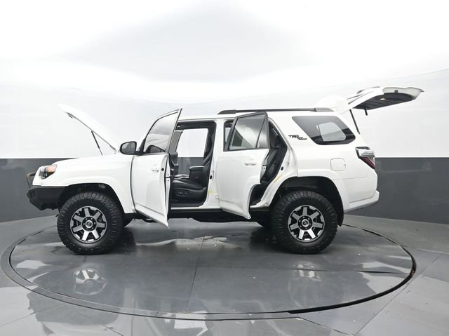 Used 2019 Toyota 4Runner TRD Off-Road Premium image 33