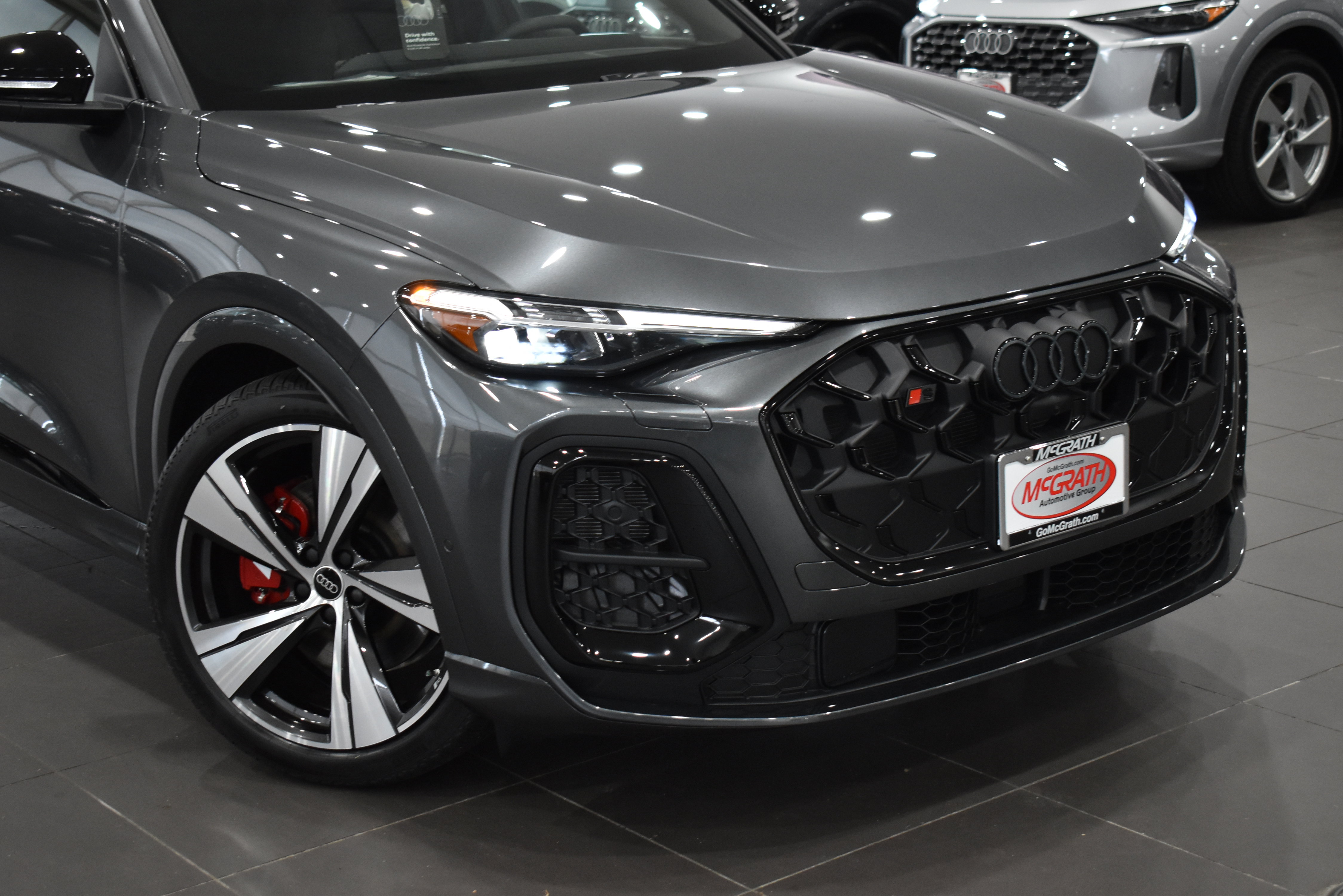 New 2025 Audi SQ5 Premium Plus image 2