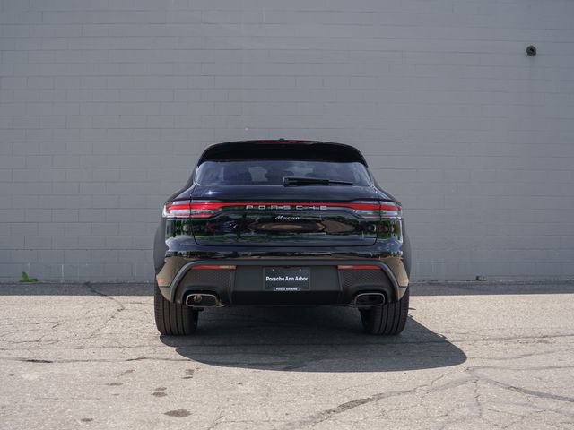New 2026 Porsche Macan AWD/4WD image 6