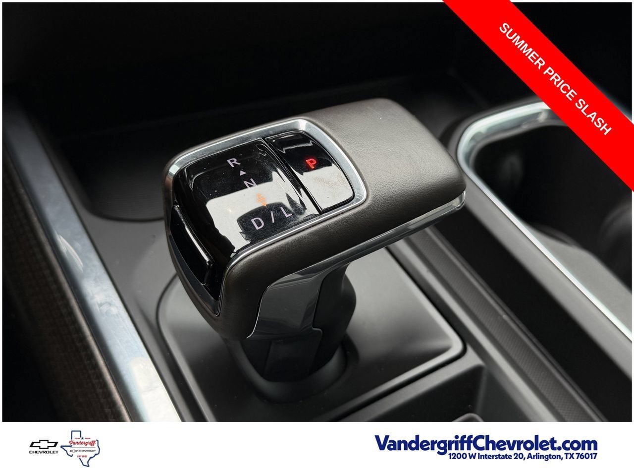 Used 2024 Chevrolet Silverado 1500 RST AWD/4WD image 23
