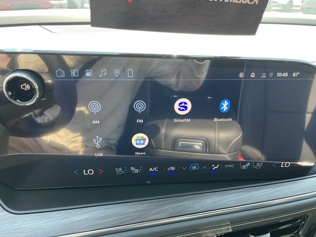 New 2026 Chevrolet Tahoe Premier w/ Sun And Tow Package AWD/4WD image 16