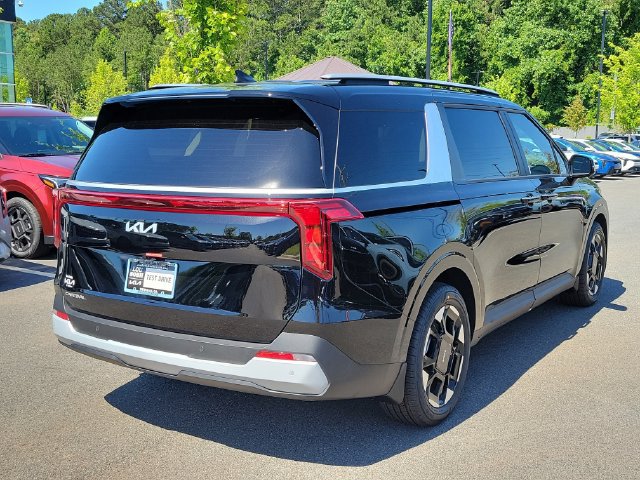New 2026 Kia Carnival EX FWD image 4