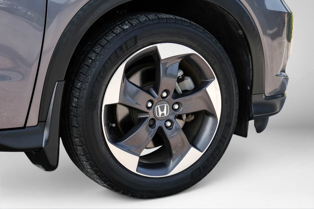 Used 2018 Honda HR-V EX image 59
