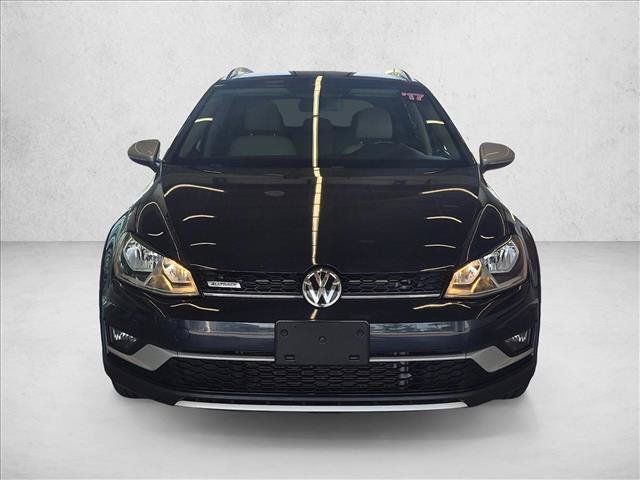 Used 2017 Volkswagen Golf Alltrack S AWD/4WD image 2