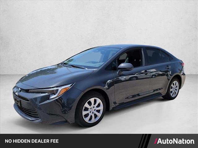 Used 2025 Toyota Corolla LE FWD image 1