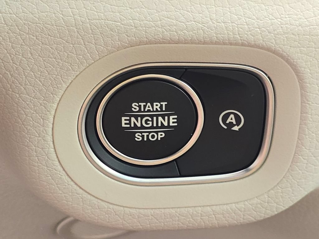 New 2026 Mercedes-Benz GLE 450 4MATIC image 39