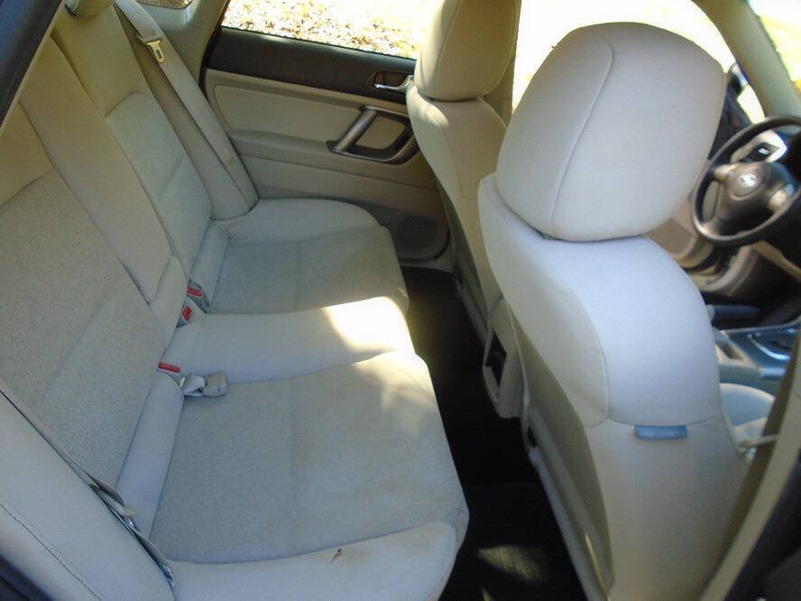 Used 2009 Subaru Legacy 2.5i Special Edition AWD/4WD image 19