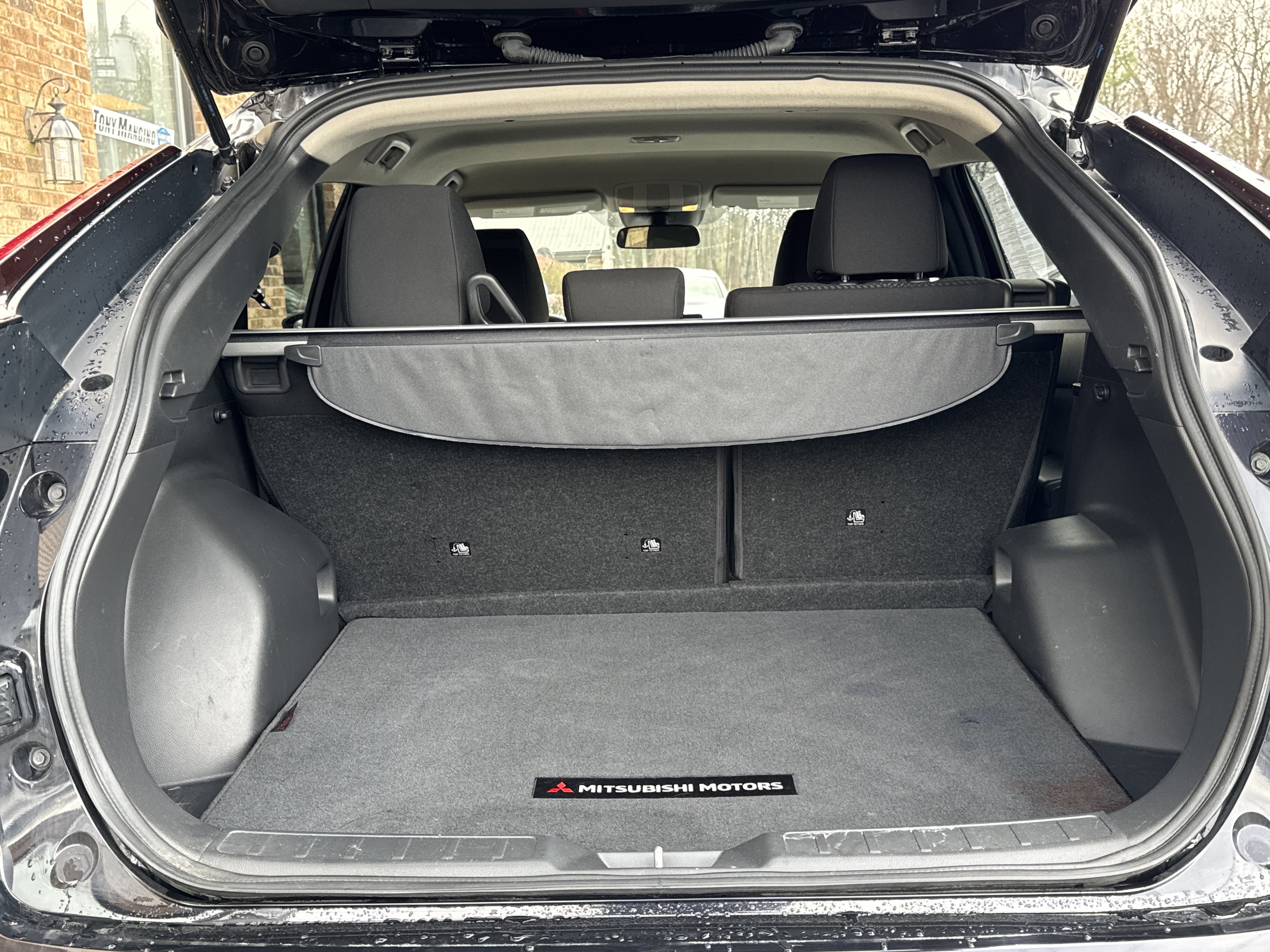 Used 2022 Mitsubishi Eclipse Cross LE image 11