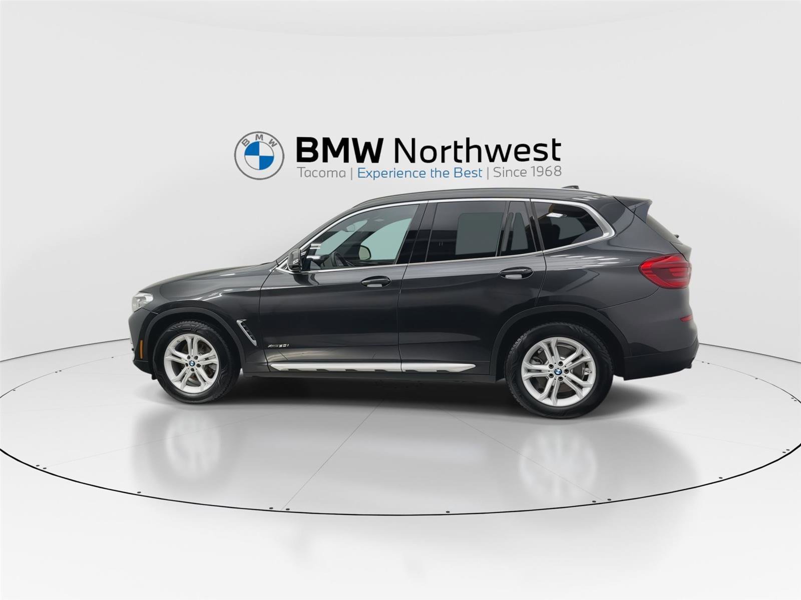 Used 2018 BMW X3 xDrive30i AWD/4WD image 11