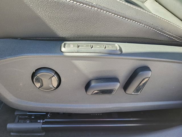 Certified 2023 Volkswagen Jetta SEL image 17