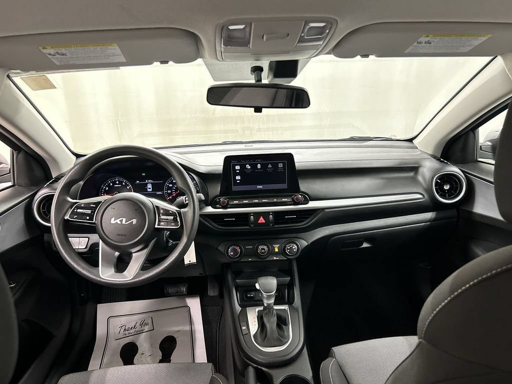 Certified 2023 Kia Forte LXS w/ LXS Technology Package FWD image 18