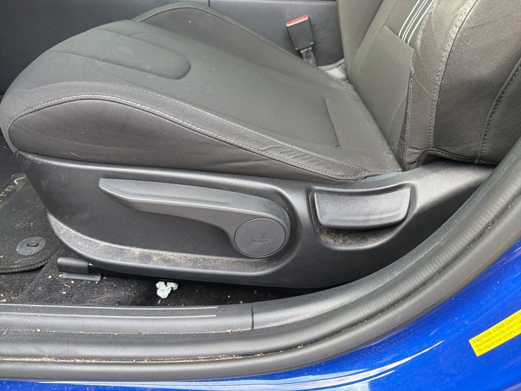 Certified 2022 Hyundai Elantra SEL FWD image 13