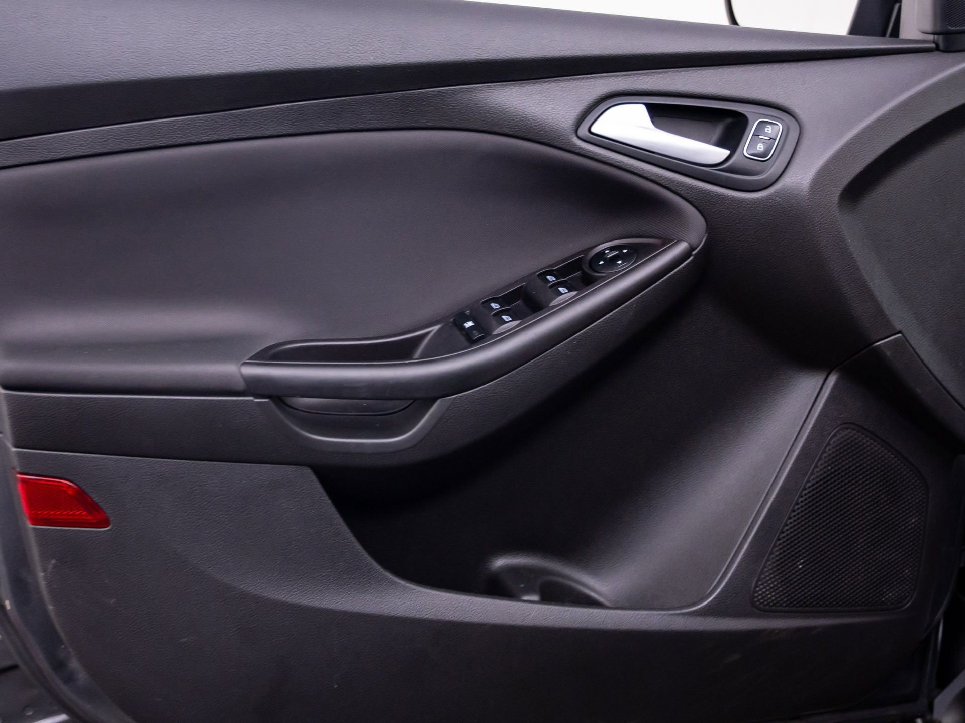 Used 2018 Ford Focus SE image 13