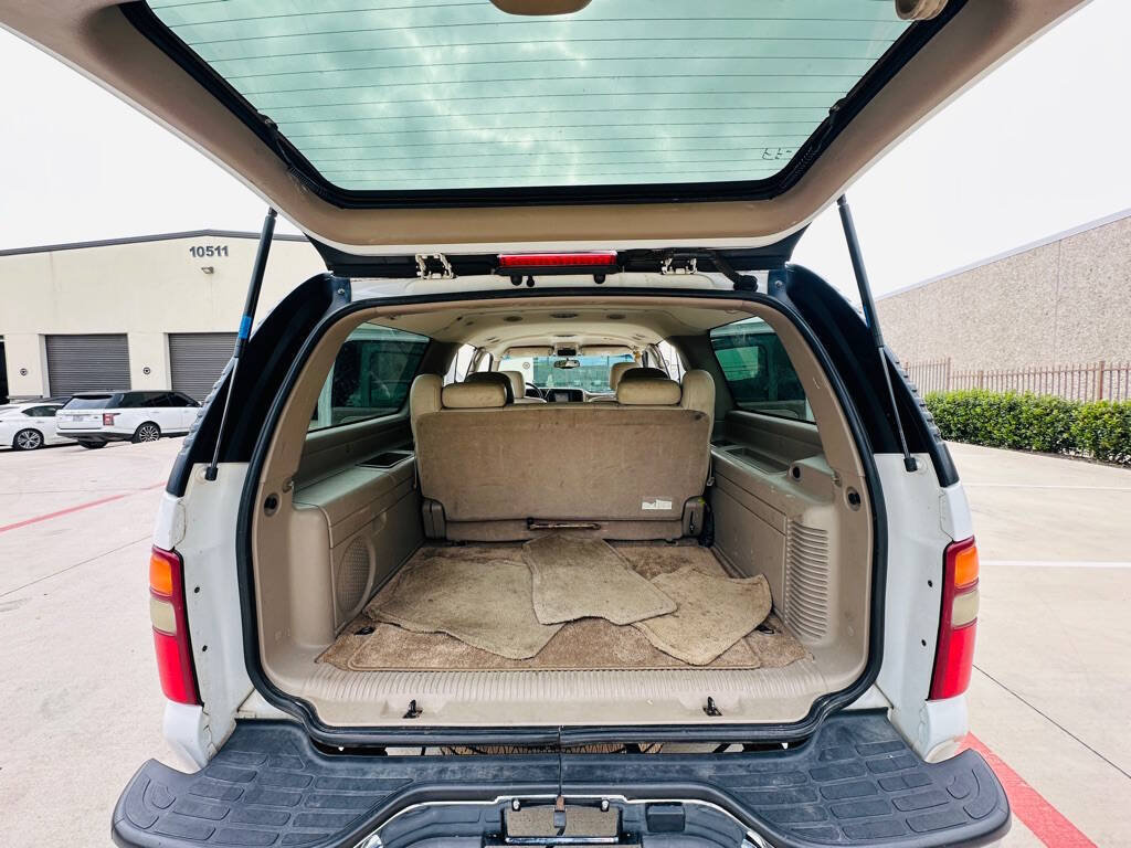 Used 2003 GMC Yukon XL SLT w/ 1SD Preferred Equipment Group RWD image 18
