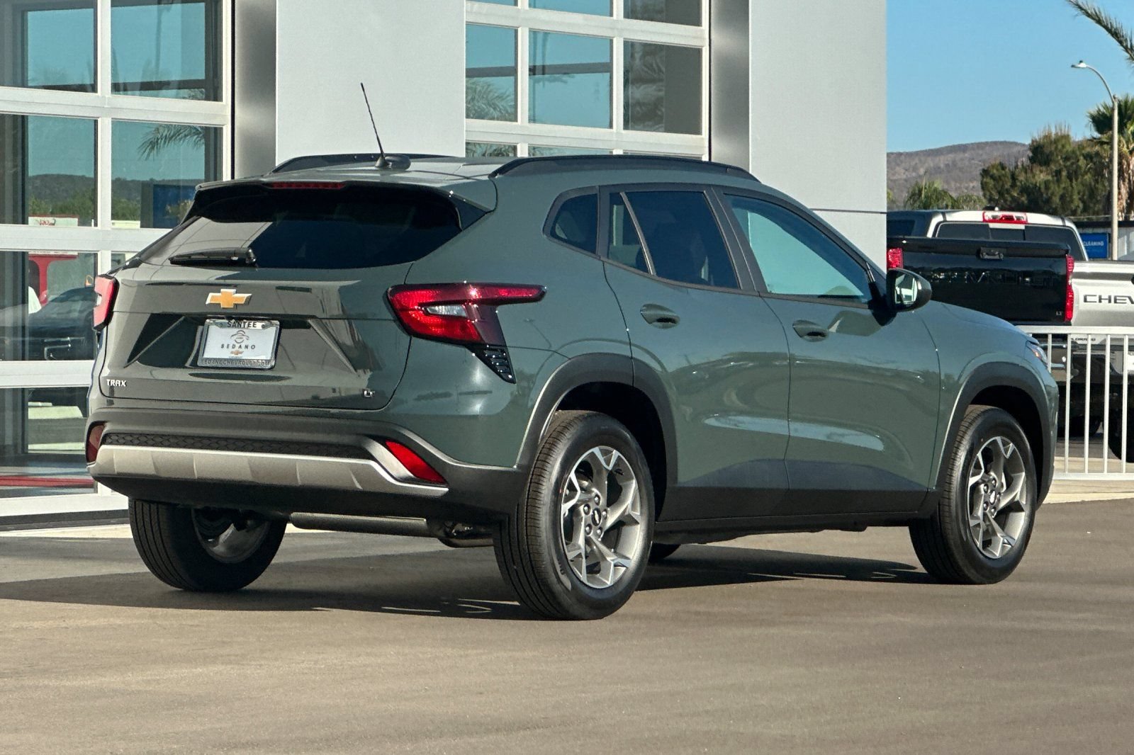 New 2026 Chevrolet Trax LT FWD image 4