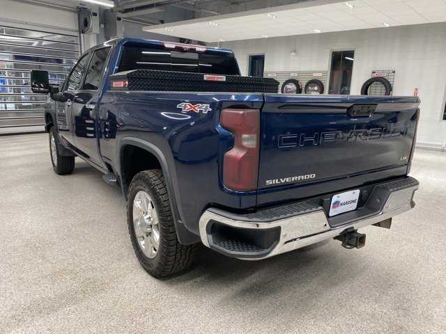 Used 2020 Chevrolet Silverado 3500 LTZ w/ LTZ Premium Package image 12