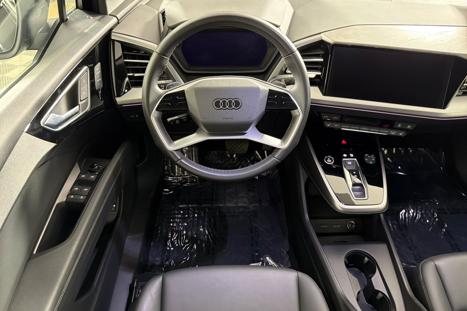 Used 2023 Audi Q4 e-tron Premium Plus w/ Premium Plus RWD image 13