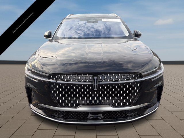 Certified 2024 Lincoln Nautilus Reserve w/ Equipment Group 202A AWD/4WD image 11