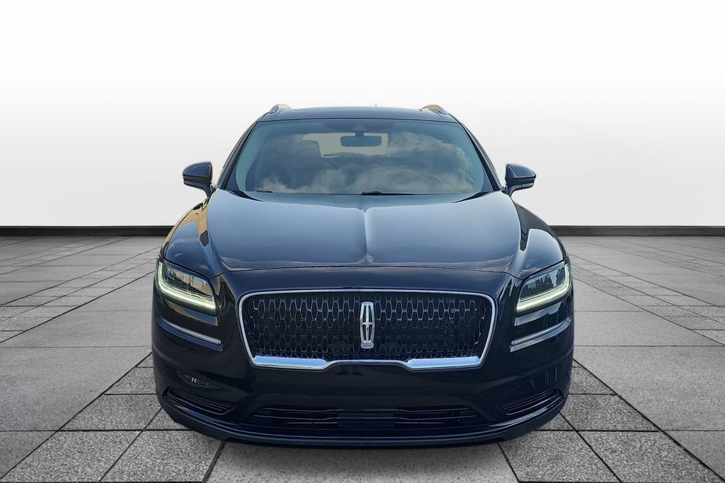Used 2023 Lincoln Nautilus Reserve w/ Monochromatic Package AWD/4WD image 2