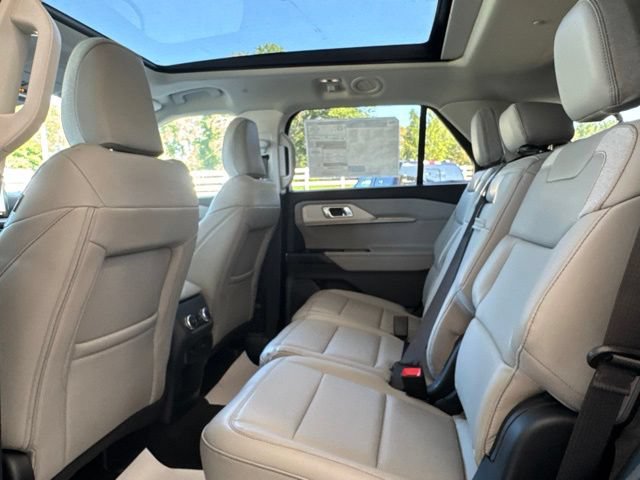 New 2026 Ford Explorer Active w/ Active Comfort Package AWD/4WD image 29