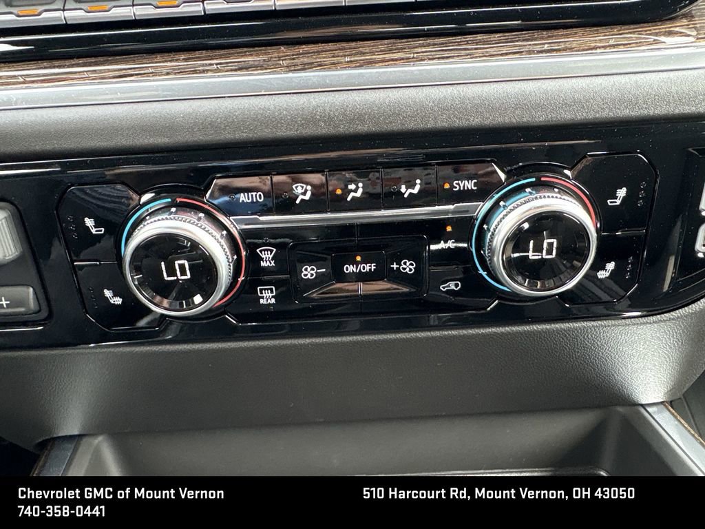 New 2025 GMC Sierra 1500 Elevation image 18