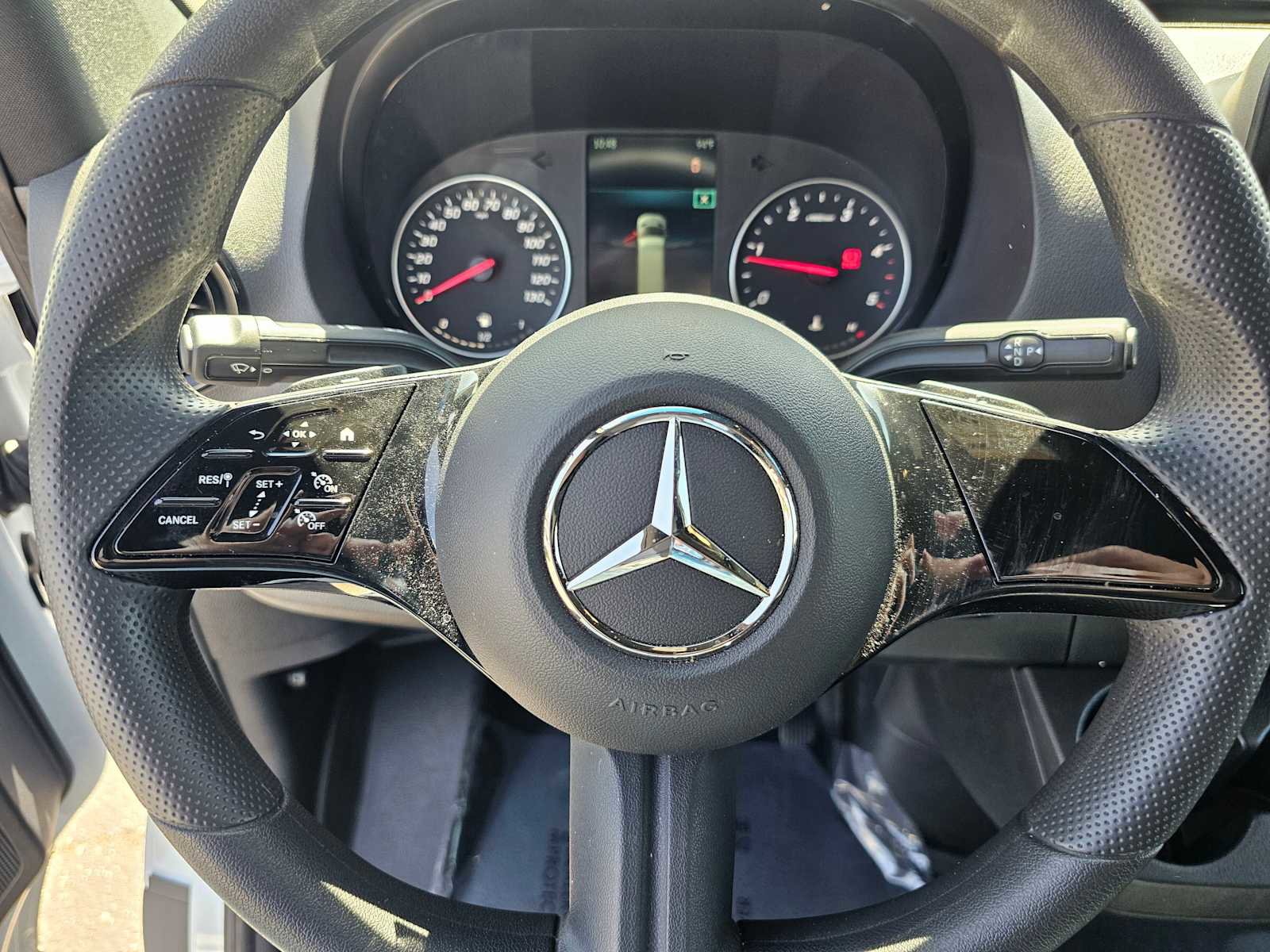 Used 2025 Mercedes-Benz Sprinter 2500 image 22