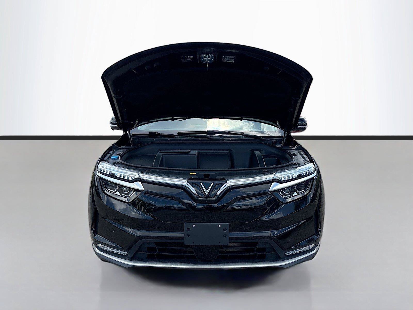 New 2025 VinFast VF 8 Eco AWD/4WD image 32