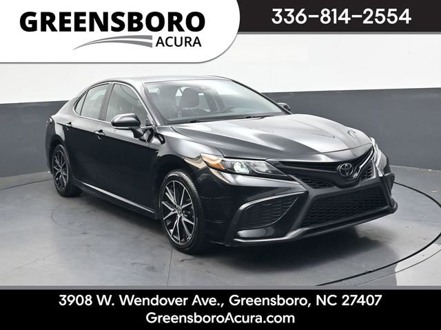 Used 2024 Toyota Camry SE