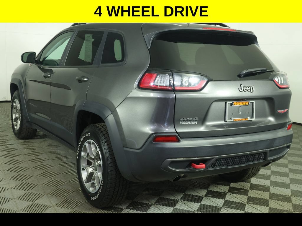 Used 2022 Jeep Cherokee Trailhawk w/ Premium Leather Package AWD/4WD image 5