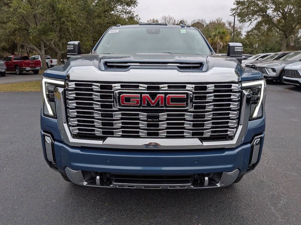 New 2026 GMC Sierra 2500 Denali w/ Denali Reserve Package image 9