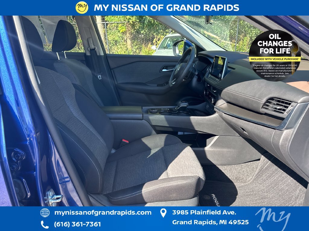 Used 2023 Nissan Rogue SV AWD/4WD image 24
