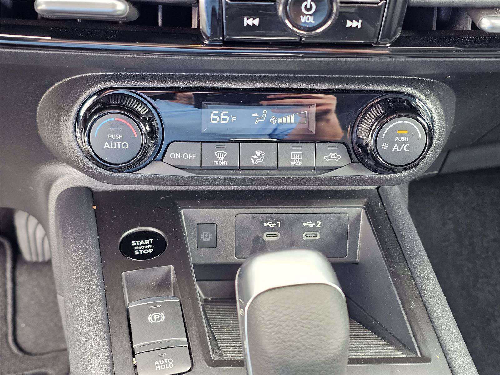 Used 2026 Nissan Kicks SV FWD image 26
