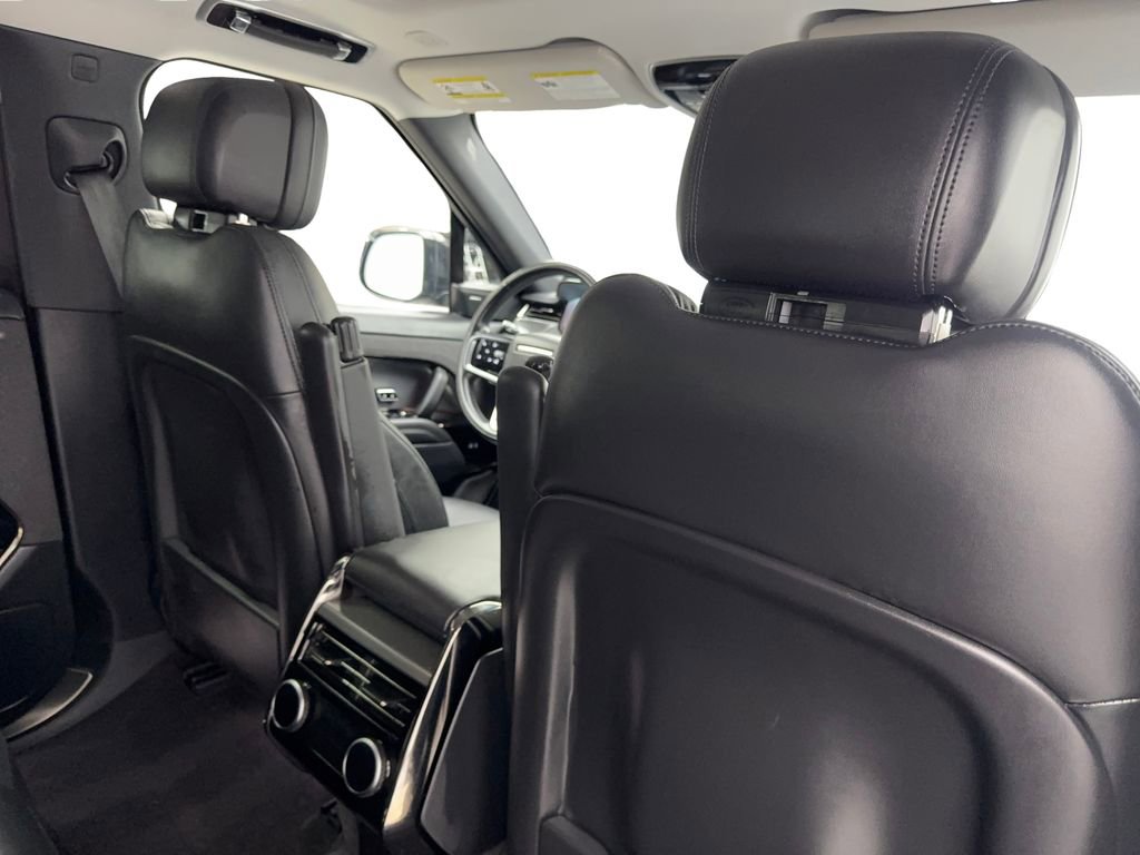 Used 2024 Land Rover Range Rover Sport SE image 39