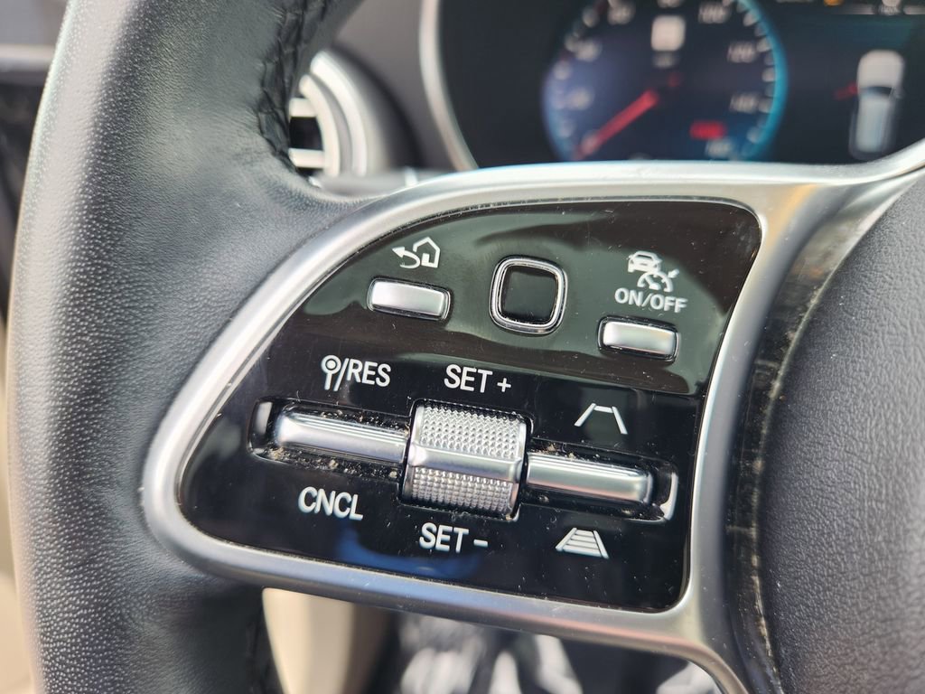 Used 2022 Mercedes-Benz GLC 300 4MATIC image 19