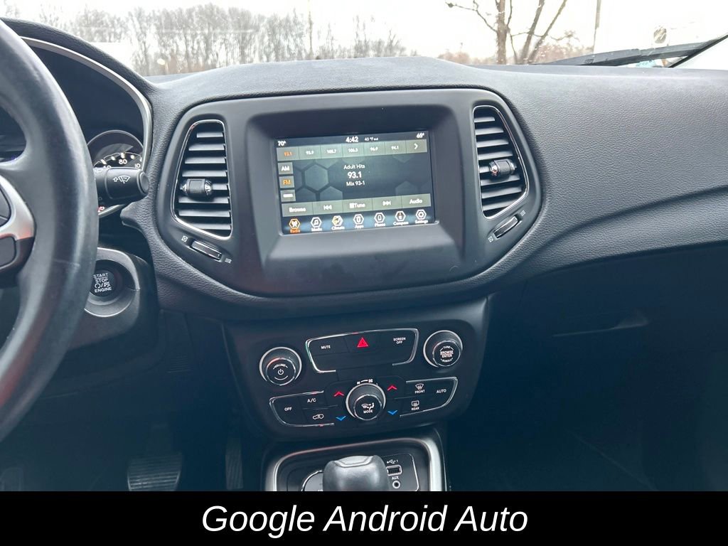 Used 2020 Jeep Compass Latitude image 18