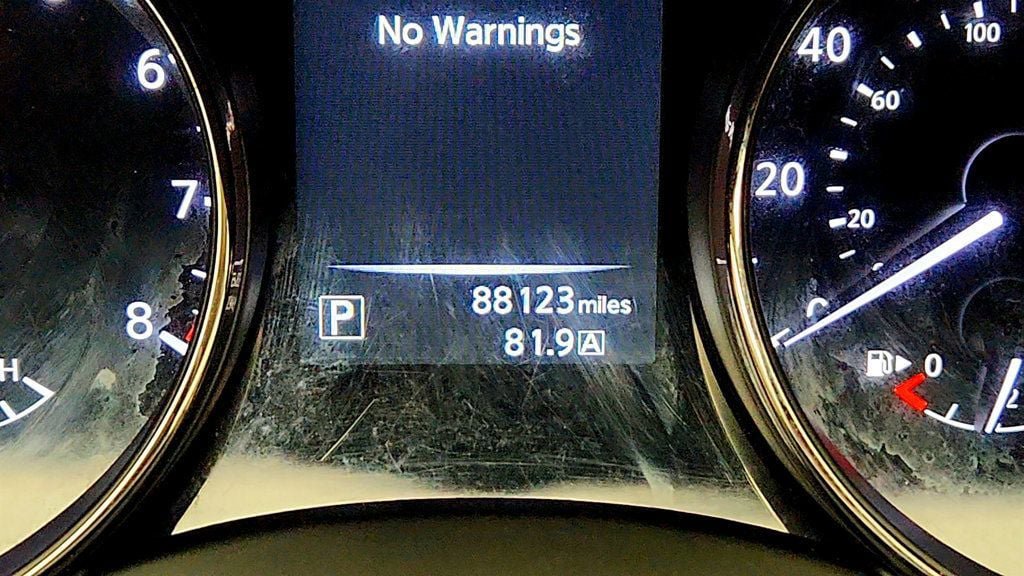 Used 2016 Nissan Rogue SV AWD/4WD image 15